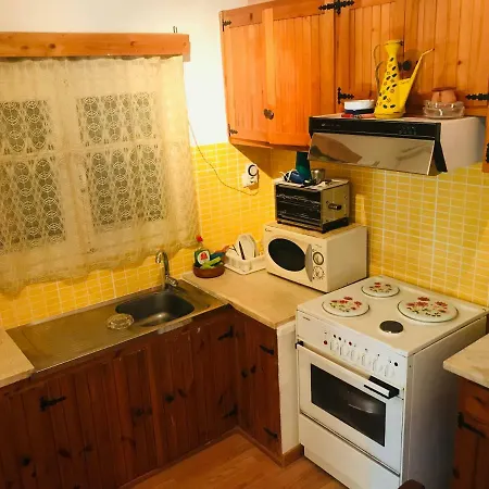 Mare Villa Loutráki